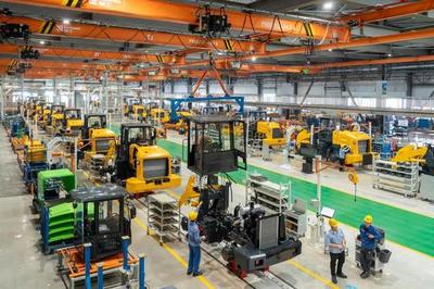 柳工全力沖刺四季度，挖機油缸產品助推全年收官戰