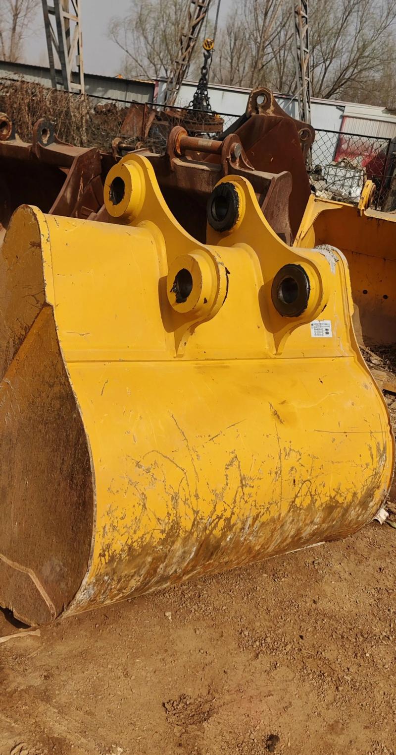 卡特323原車斗1.3方 挖掘機(jī)挖斗與油缸的完美結(jié)合